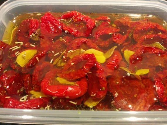Rezept Getrocknete Tomaten | guenstig-kochen.at Rezept Getrocknete Tomaten