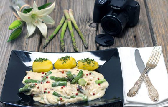 Rezept Hühnerfrikassee mit Spargel | guenstig-kochen.at Rezept Hühnerfrikassee mit Spargel
